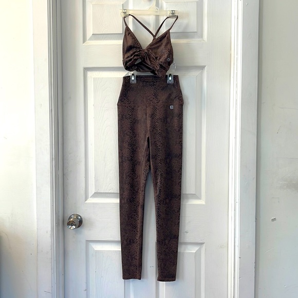 Pants - Snake print active wear combo